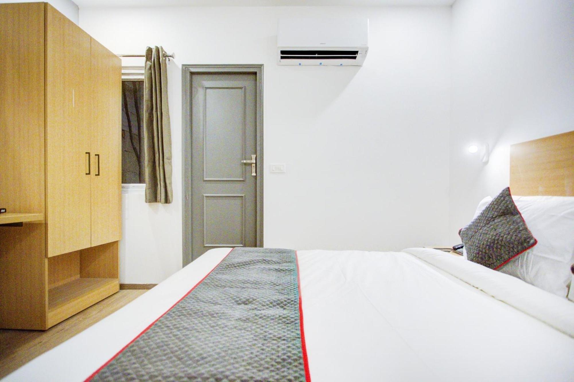 Townhouse Townhouse Atal Chowk Indirapuram Ghaziabad Exterior foto