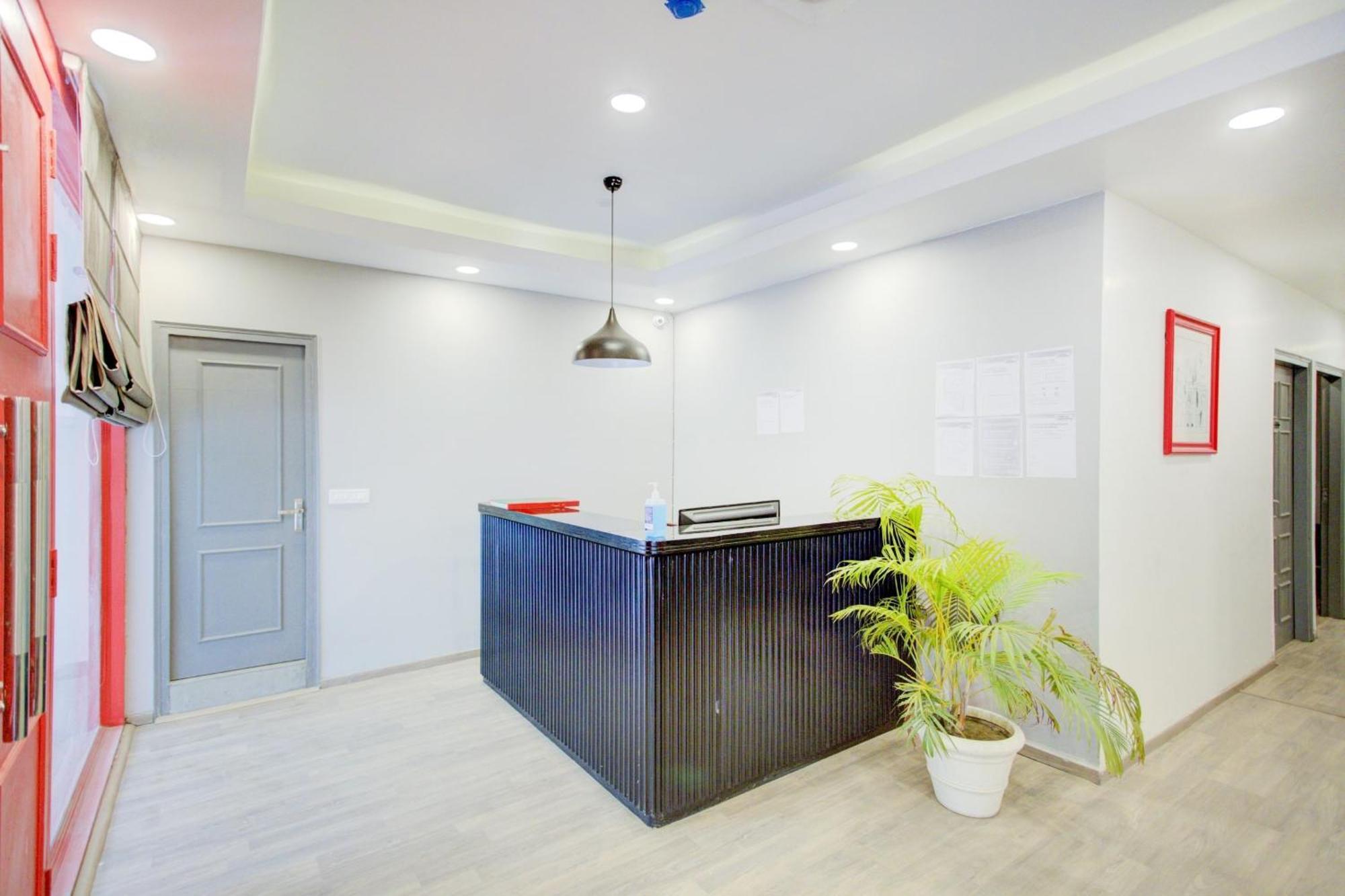 Townhouse Townhouse Atal Chowk Indirapuram Ghaziabad Exterior foto