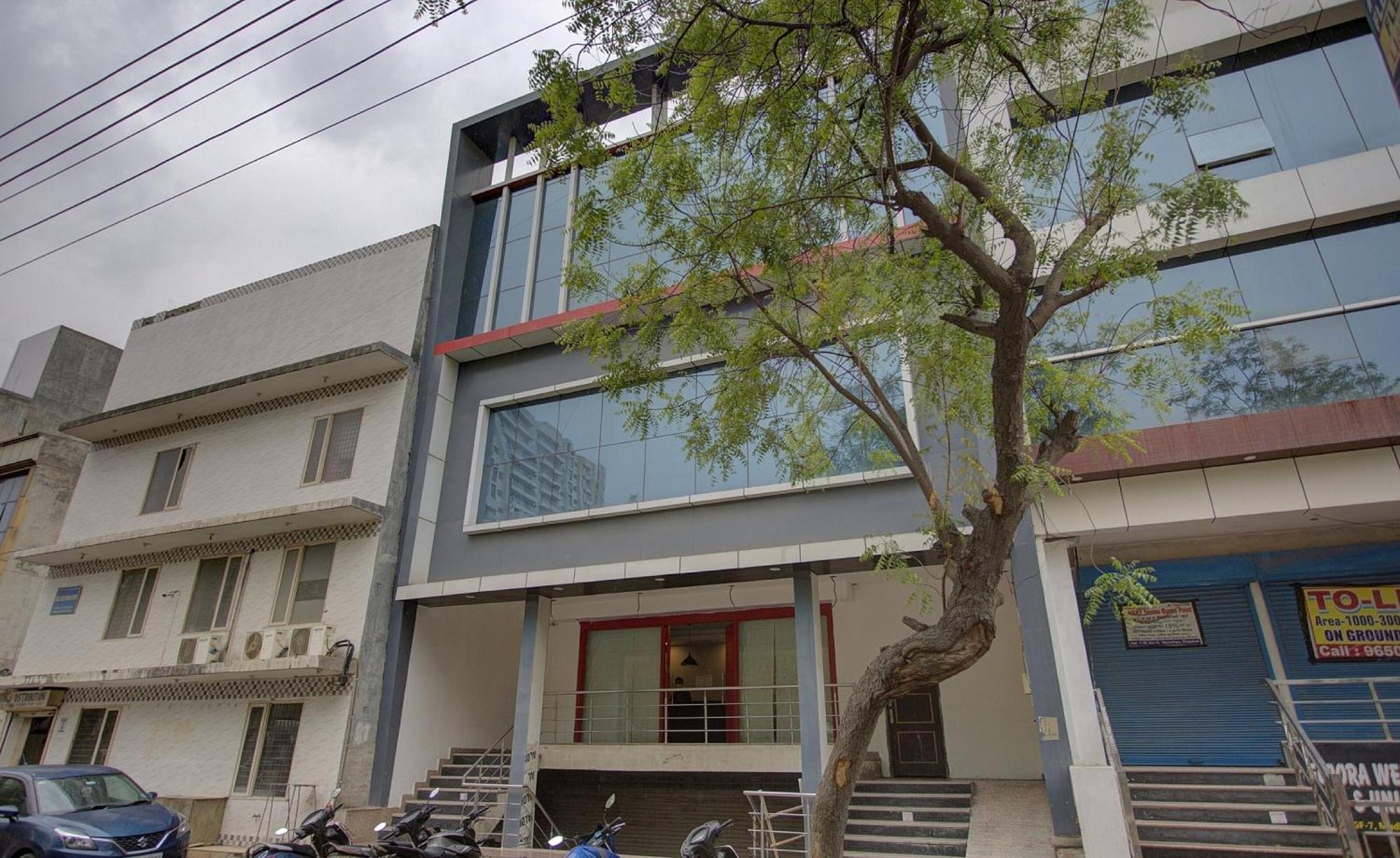 Townhouse Townhouse Atal Chowk Indirapuram Ghaziabad Exterior foto